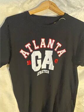 Women’s Black 'Atlanta GA Athletics' Graphic Tee